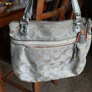 Coach shoulder bag